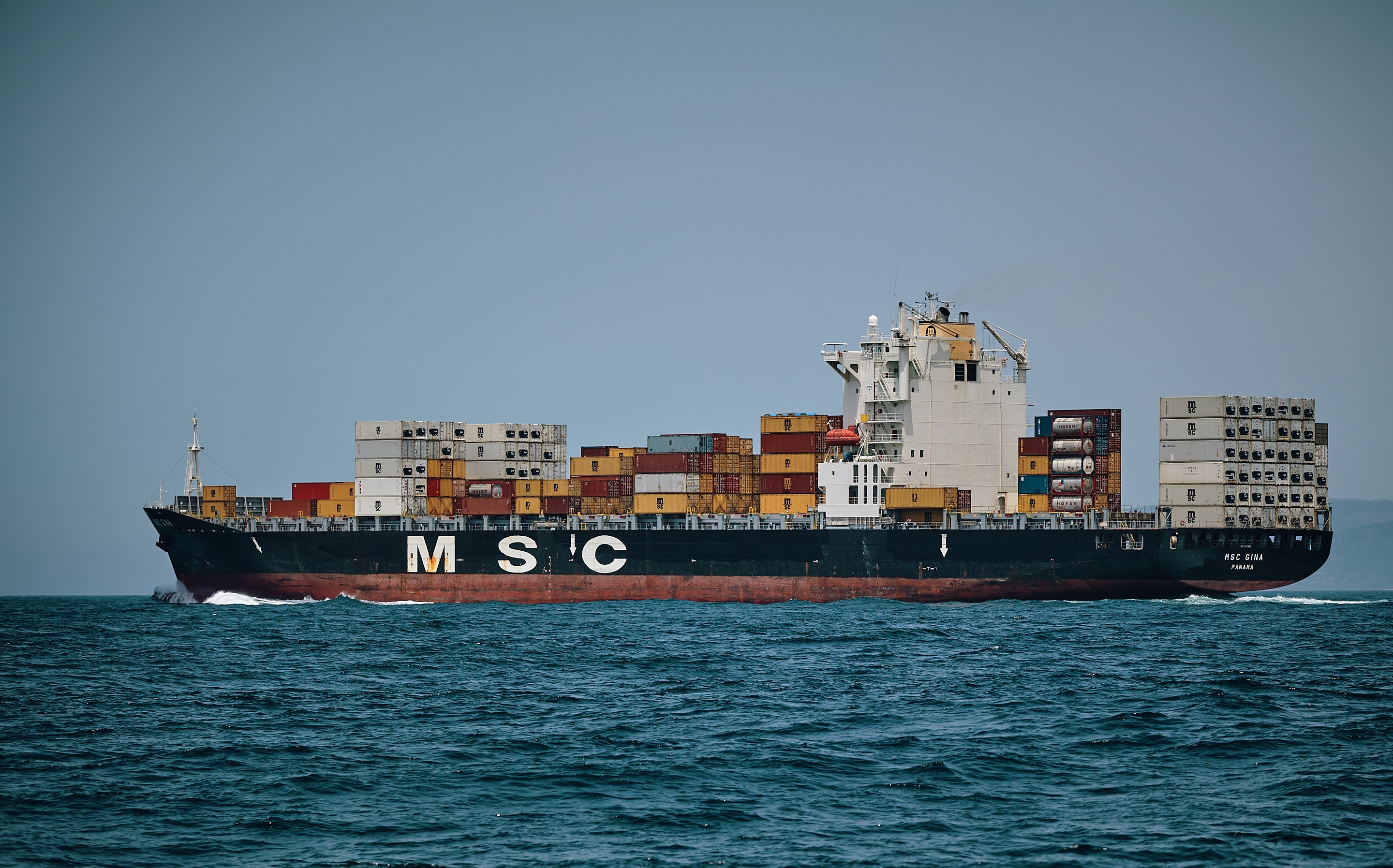 Top shipping carriers ally to standardize data communication