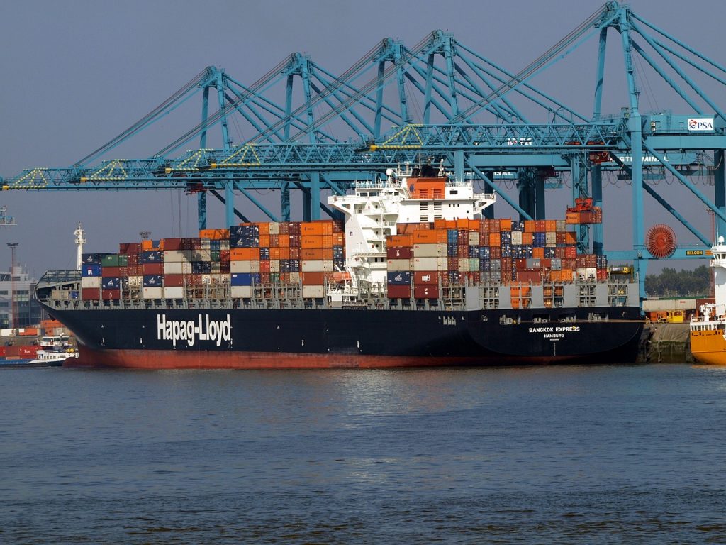 ship 895109 1280