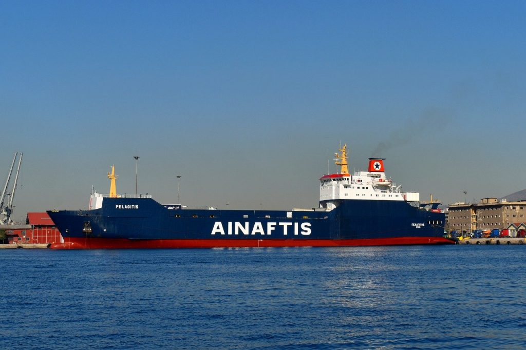 30.4 ship 4826238 1280